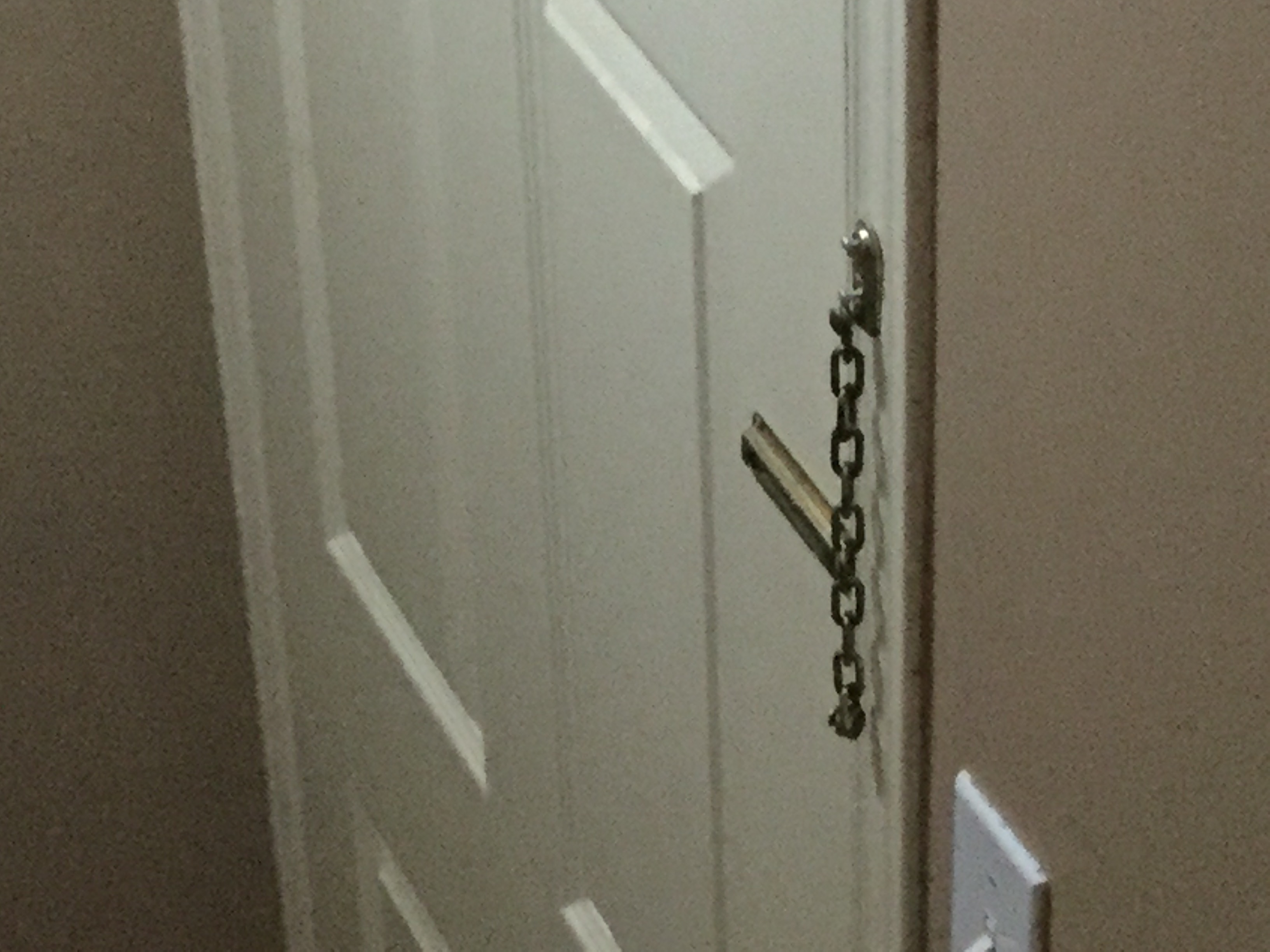 Door chain lock