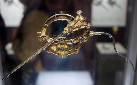 The Tara Brooch